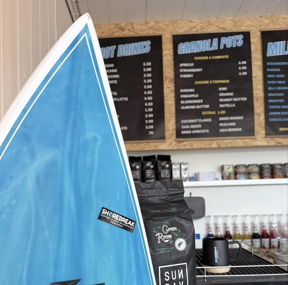 Shorebreak counter with chalkboard menus